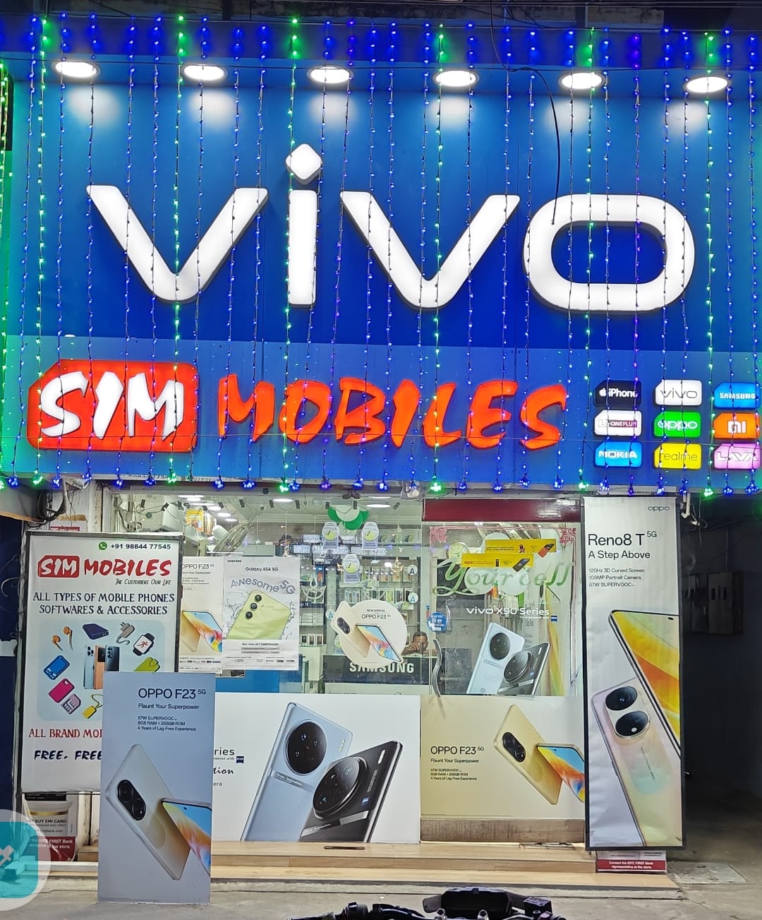 SIM Mobiles storefront in Pondicherry